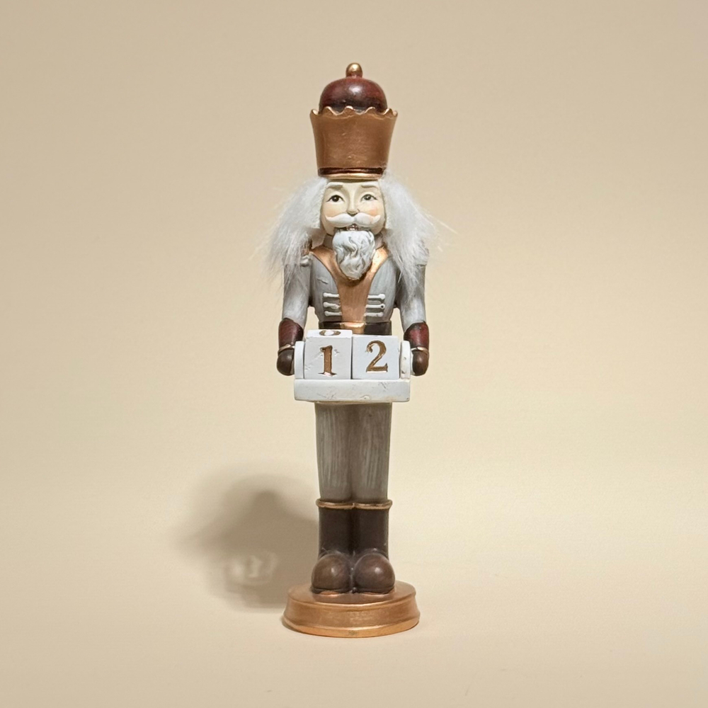 Декор Календарь-Щелкунчик