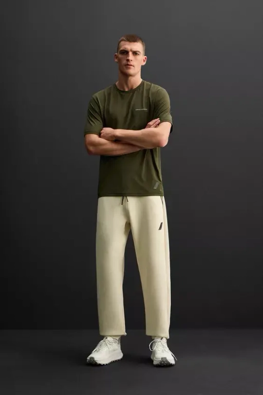 ZARA СПОРТИВНАЯ ФУТБОЛКА ИЗ РЕЛЬЕФНОЙ ТКАНИ, БУТЫЛОЧНО-ЗЕЛЕНЫЙ