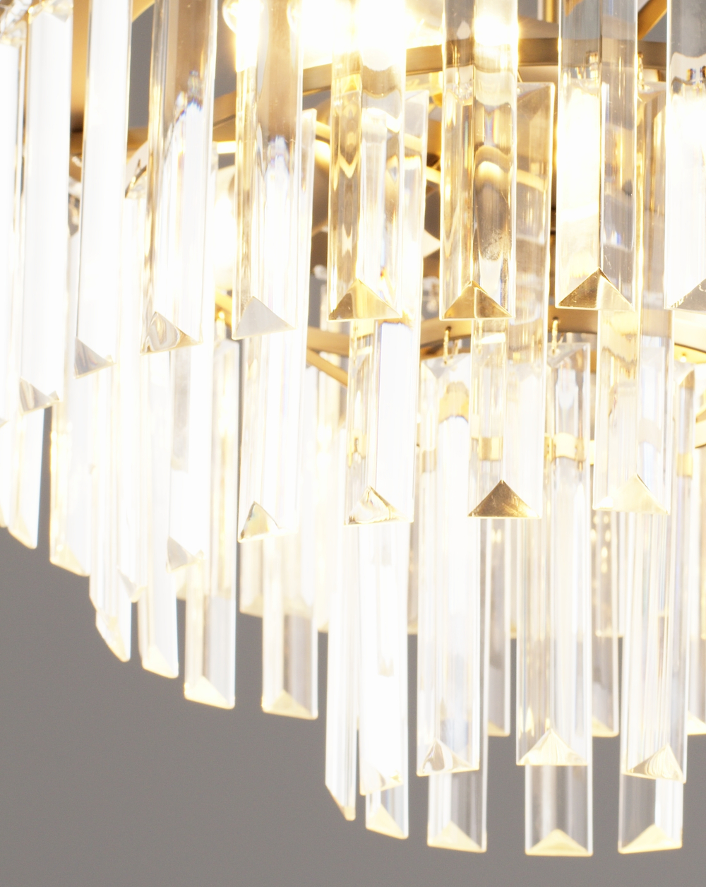 Люстра подвесная Moderli V10736-4P Crystal