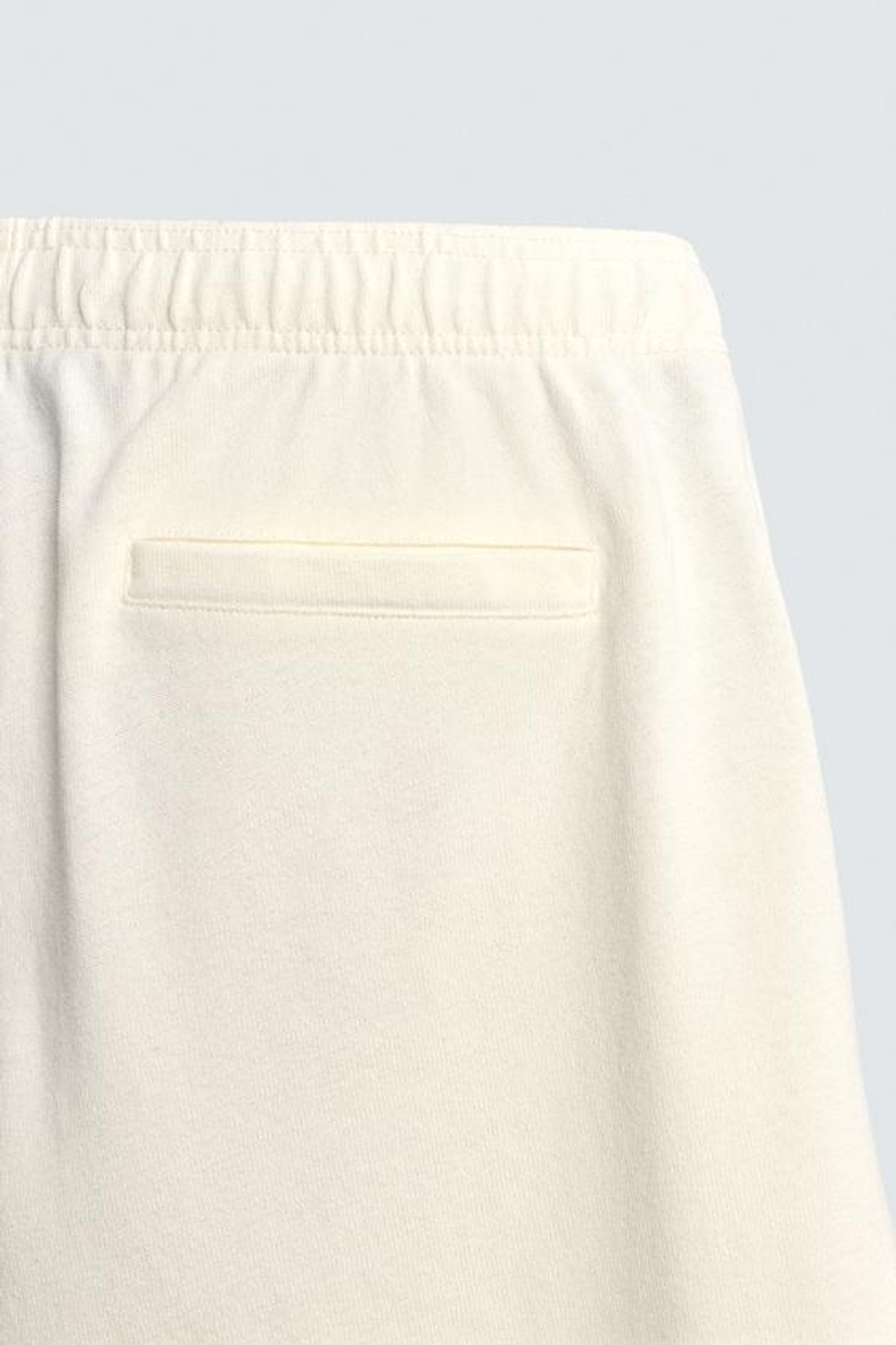 ZARA ШОРТЫ-ДЖОГГЕРЫ REGULAR FIT, ЖЕЛТОВАТО-БЕЛЫЙ