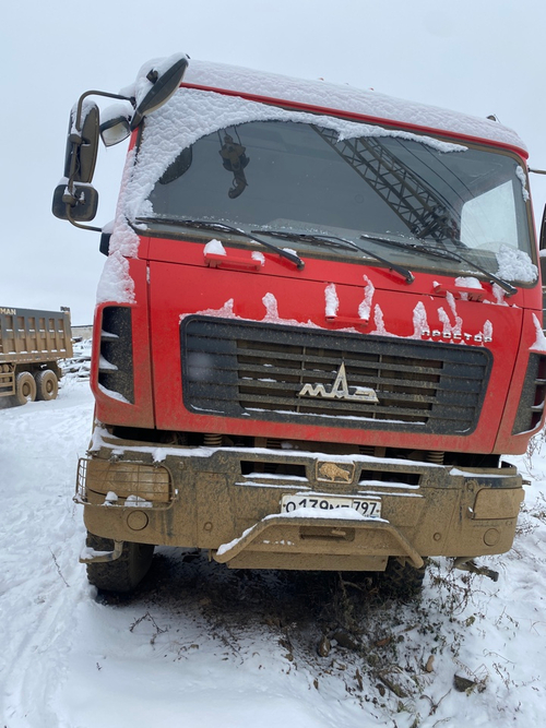 МАЗ 6432 6x6 Седельный тягач 643228-8571-052 (Дизельный, 11,6 л, 423 л.с., МТ)