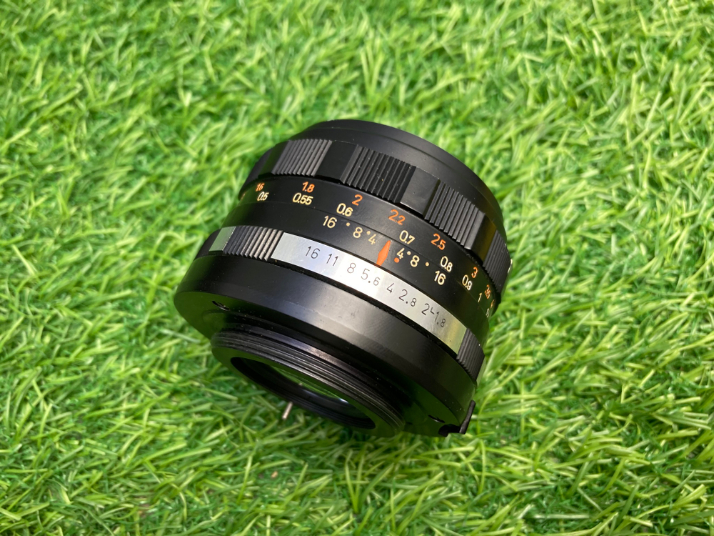 Praktica L + Pentacon auto 1.8/50mm