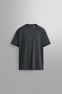 ZARA ТЕХНИЧЕСКАЯ ФУТБОЛКА ИЗ РЕЛЬЕФНОЙ ТКАНИ, ЧЕРНЫЙ МЕЛАНЖ