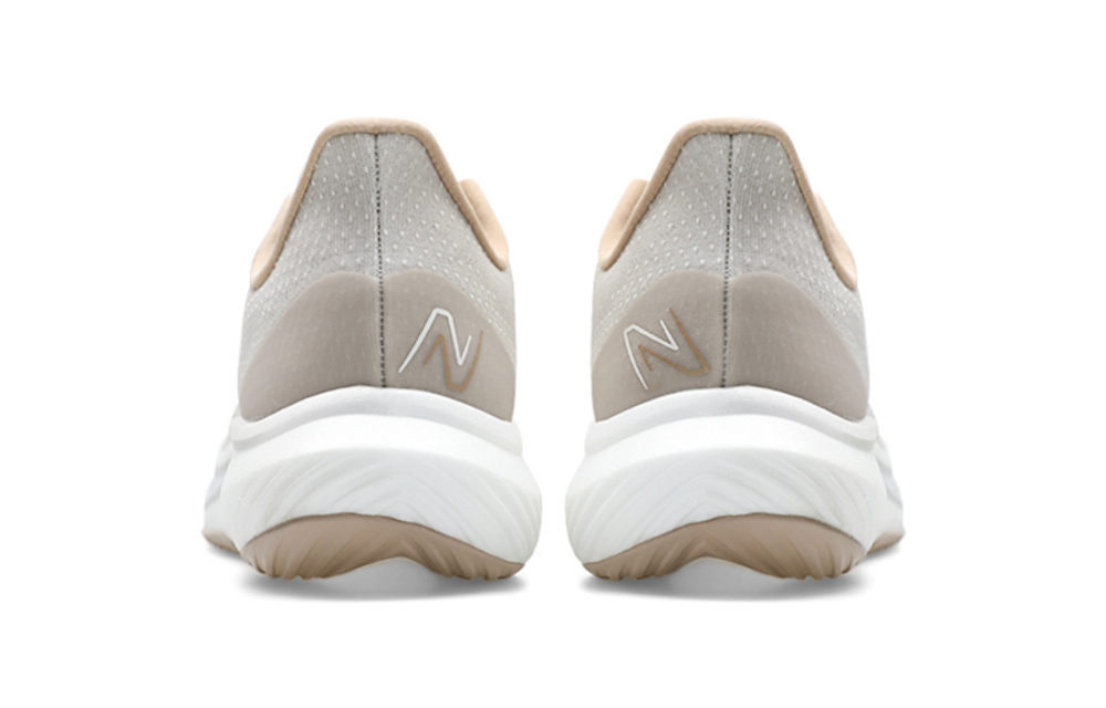 Кроссовки New Balance Nb Fuelcell V3