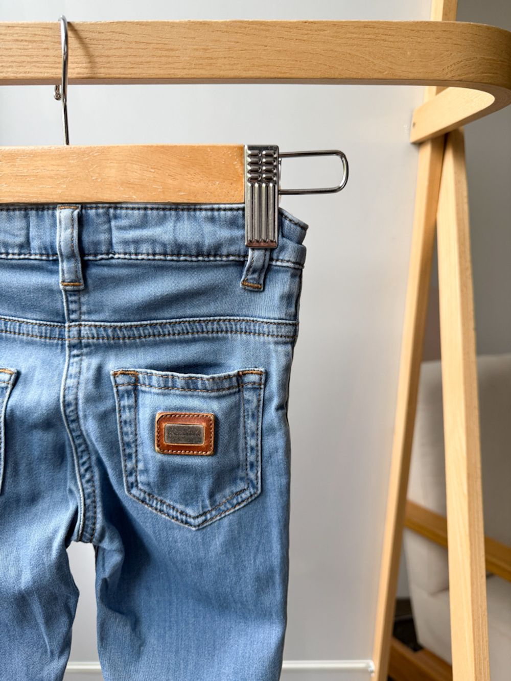 Джинсы Dolce & Gabbana, 80