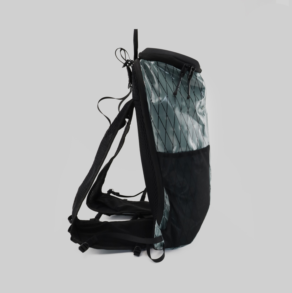 Рюкзак-жилет Krakatau U15-57 Utility Vest Pack - купить в магазине Dice с бесплатной доставкой по России