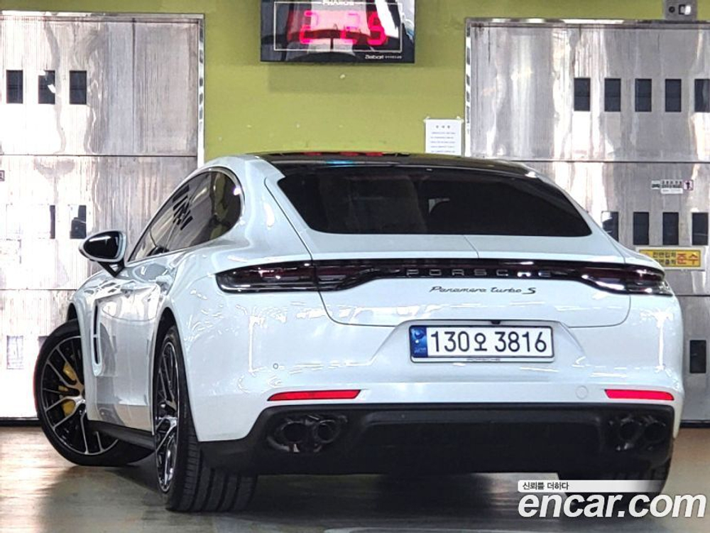 Porsche Panamera (971) 4.0 Turbo S (12.2021)