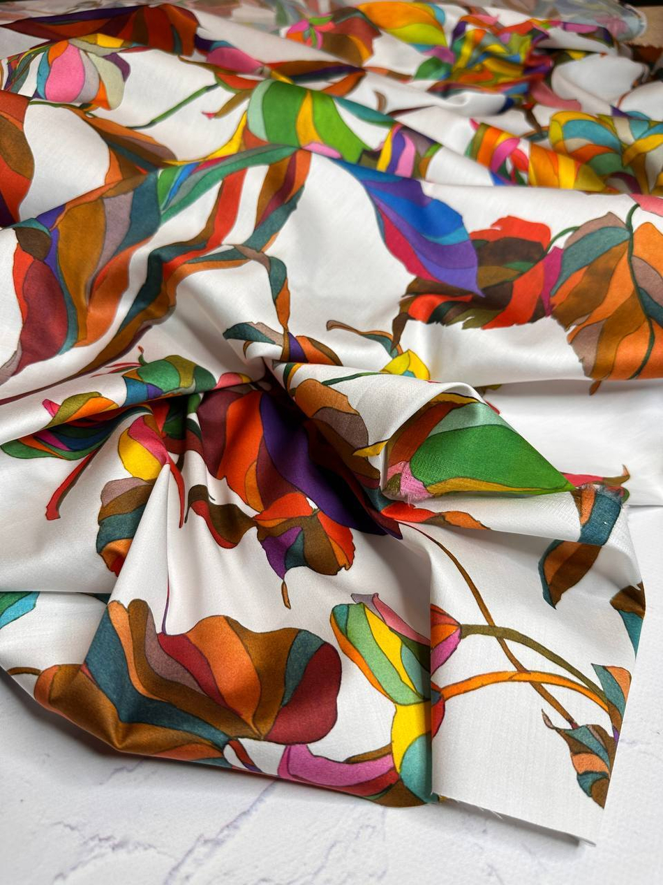 Плательно-блузочный поплин с рисунком (100%хлопок, Жемчужный белый фон/яркие фломастерные цветы, 150, 150 гр/м2)
