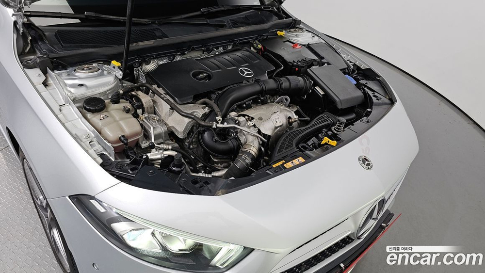 Mercedes-Benz A-Class W177 A220 Sedan (04.2020)