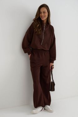 Олимпийка на молнии шоколадного цвета