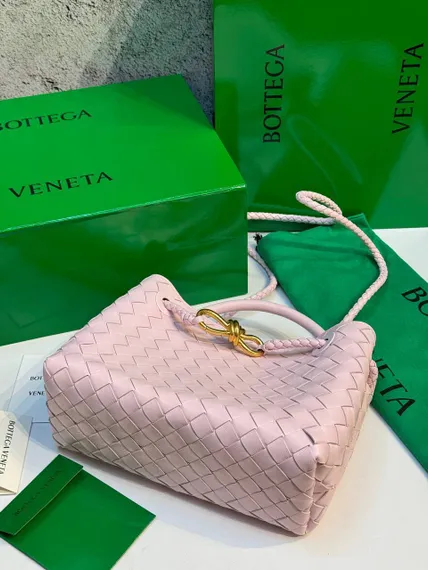 Сумка Bottega Veneta Andiamo розовый