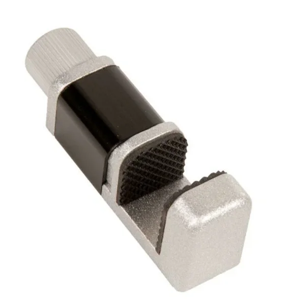 Металлический зажим для дисплея