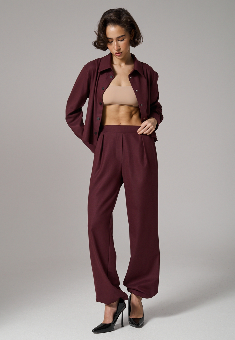 Рубашка-жакет укороченная бордовая