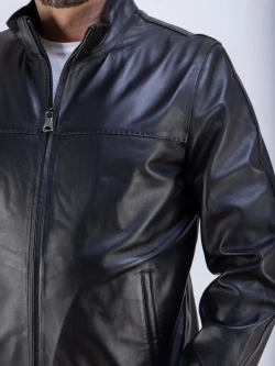 Куртка мужская  из натуральной кожи