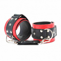 Красно-чёрные кожаные наручники БДСМ Арсенал 51002