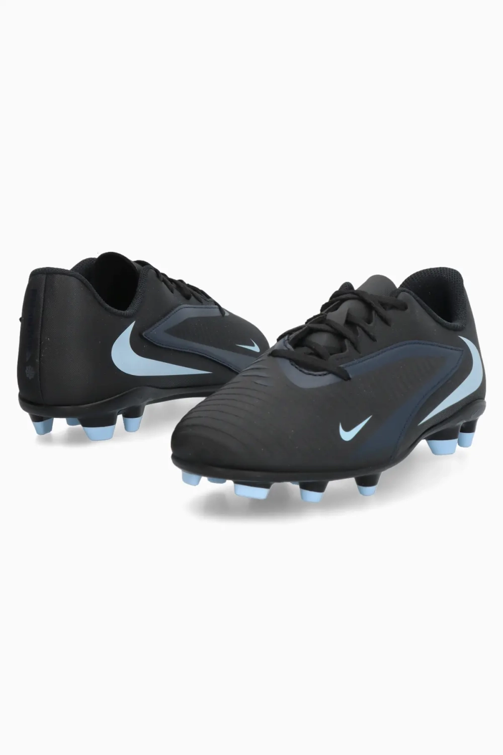 Бутсы Nike Phantom 6 Low Club FG/MG Junior - черный