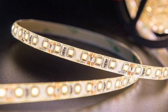 Светодиодная влагозащищенная лента SWG 9,6W/m 120LED/m 2835SMD теплый белый 5M 001697