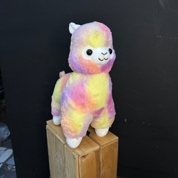 Лама плюшевая цветная