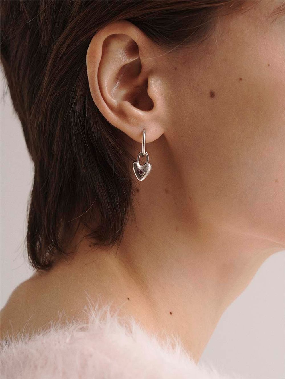 Подвеска Замочек на шнурке