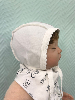 Чепчик для малышей