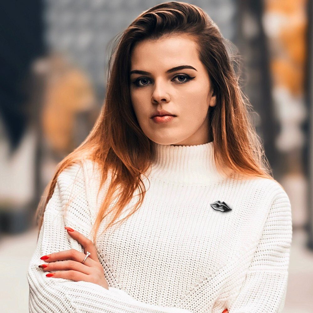 Губы / Lips, brooch, Black