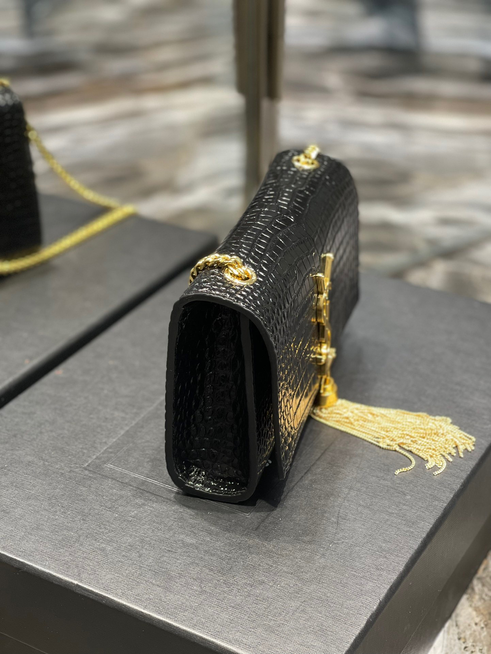Saint Laurent Kate Small Bag 20 cm