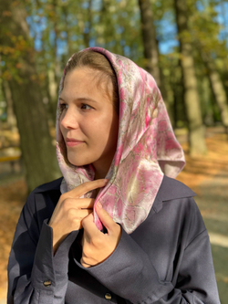 Шелковый платок «Ежевичное вино»