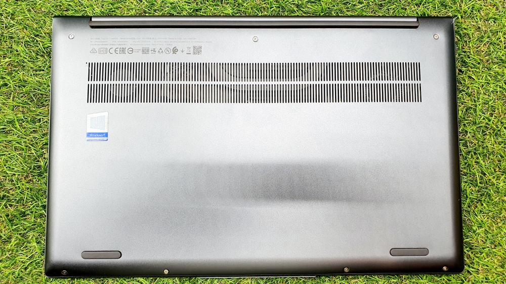 Ультрабук Lenovo Ryzen 7/16 Gb/SSD 512 Gb/FHD