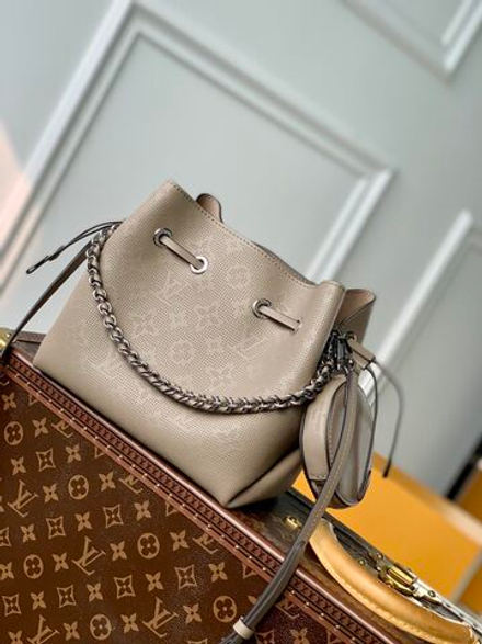 Louis Vuitton Bella