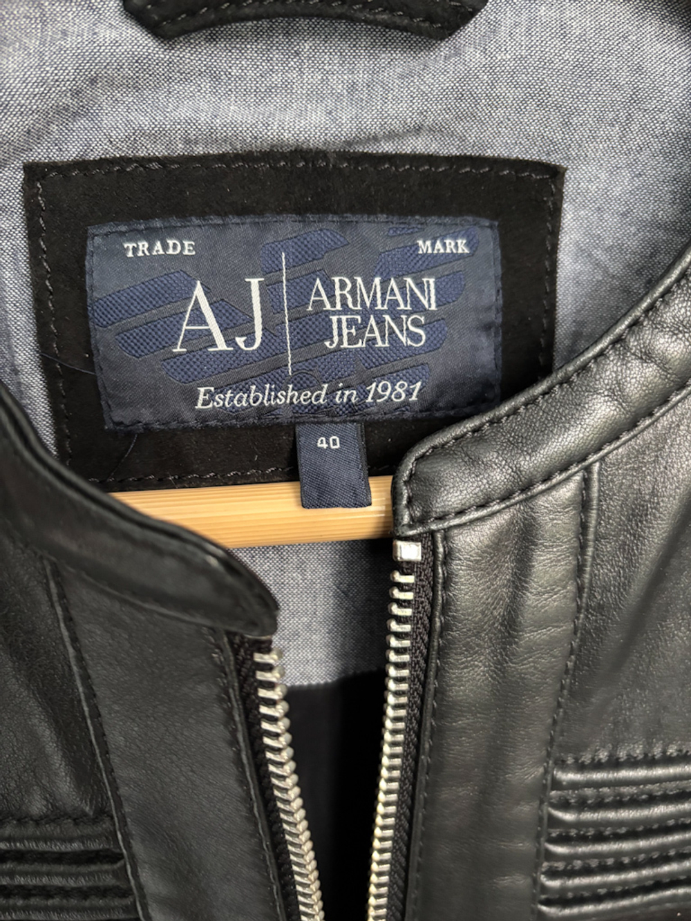 Куртка Armani Jeans, XS