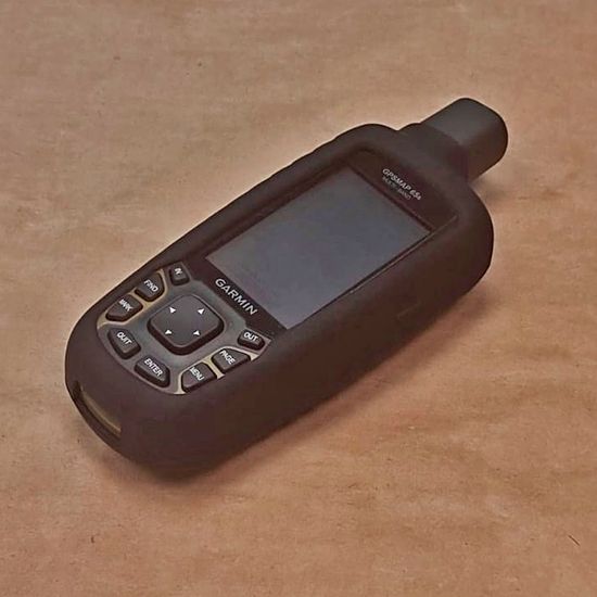 Чехол для Garmin GPSMAP 65/64/62 силикон (черный)