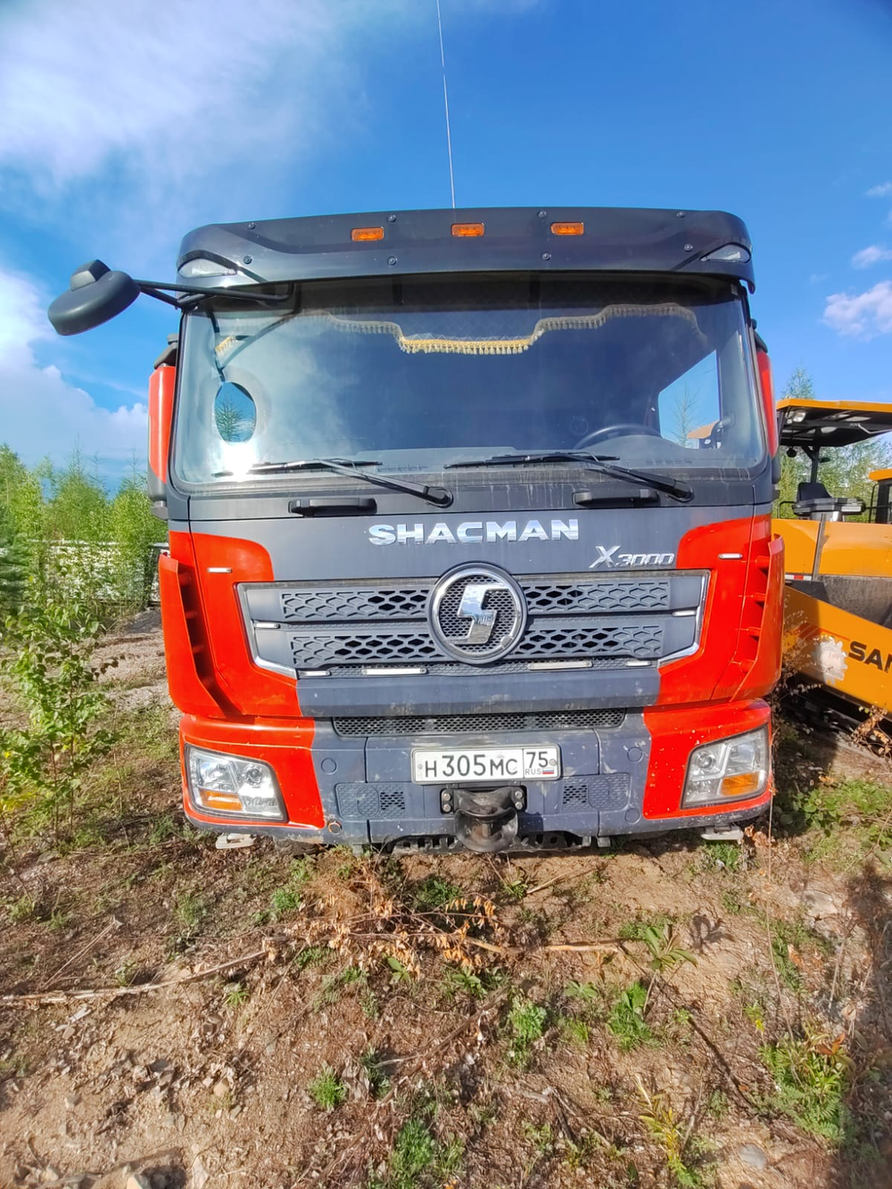 Shacman (Shaanxi) SX* 8x4 Самосвал SX33186T366 (Дизельный, 12,5 л, 550 л.с., МТ)