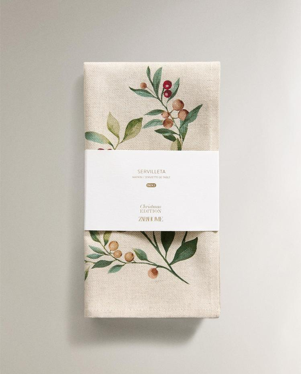 ZARA HOME КУХОННЫЕ ПОЛОТЕНЦА С РОЖДЕСТВЕНСКИМ ПРИНТОМ (НАБОР ИЗ 2 ШТ.), ЭКРЮ