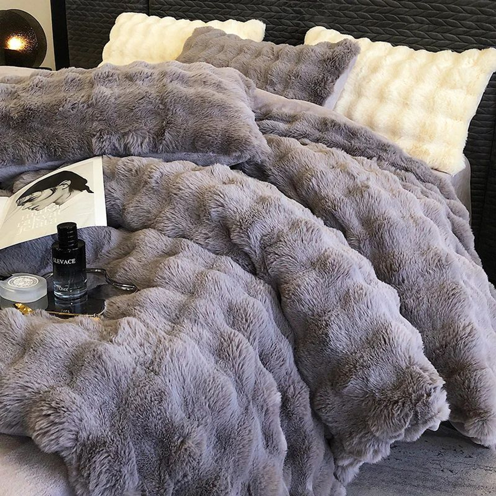 Постельное белье ЕВРО (двуспалка) Флис-велюр Серый Клетка