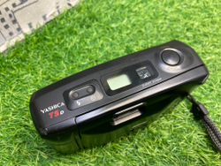 Yashica T5D
