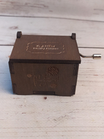 Музыкальная деревянная шкатулка-шарманка из фанеры С ДНЁМ РОЖДЕНИЯ тонировка дуб