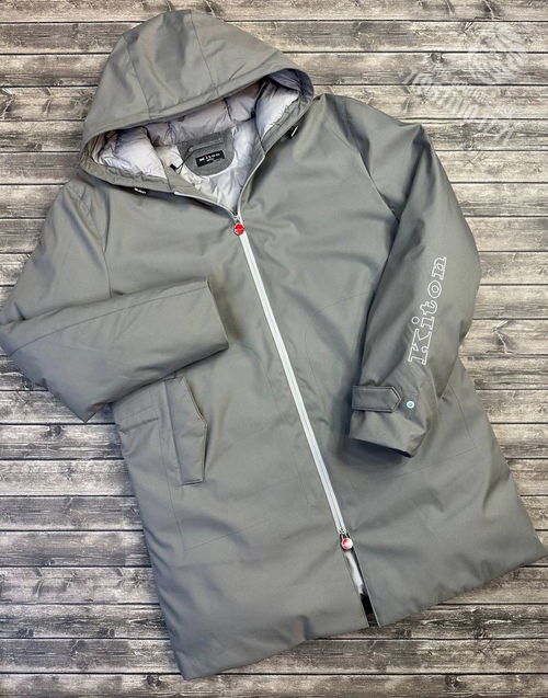 Пуховик Kiton