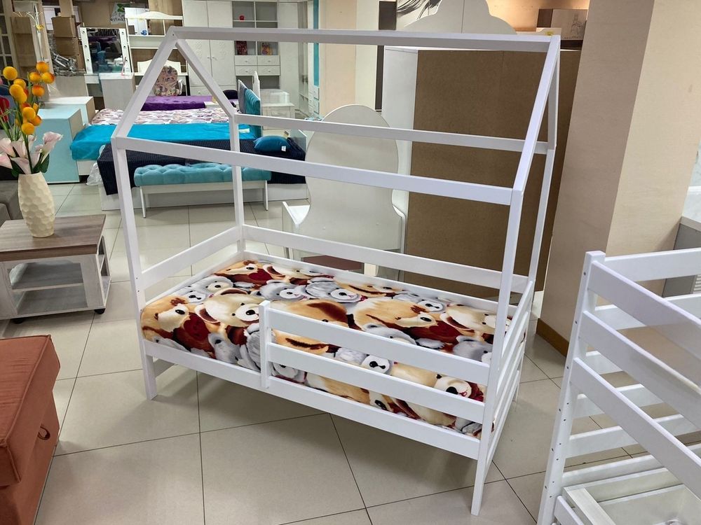 Кровать Домик Массив белый/белый 800*1600