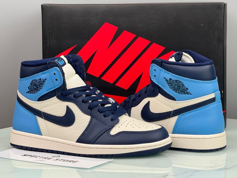 Air Jordan 1 High OG Obsidian