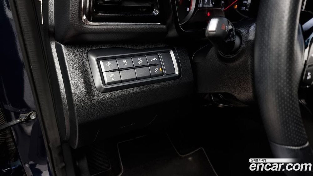 KG Mobility (Ssangyong) Very New Tivoli Бензин 1.5 2WD (07.2020)