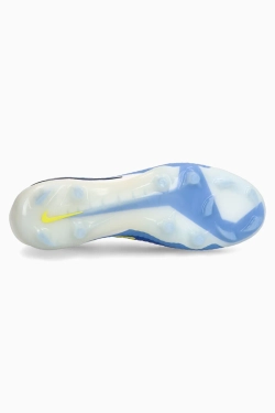 Бутсы Nike Phantom 6 Low Elite FG