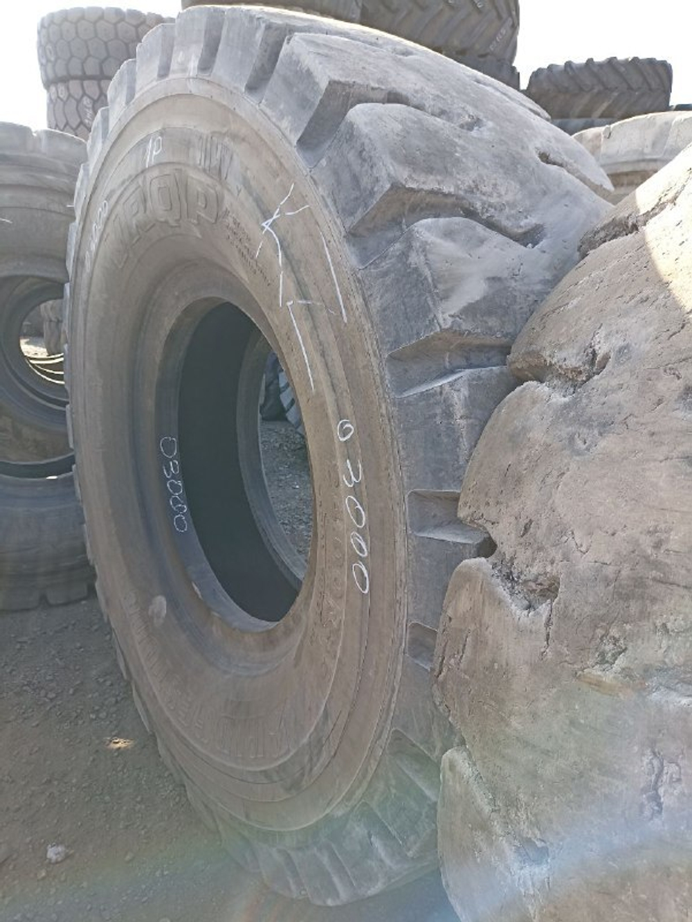 24.00R35 Bridgestone VRQP шина б/у