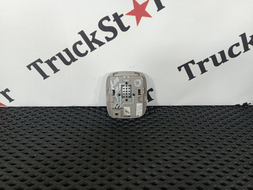 Плафон внутреннего освещения 2018 г