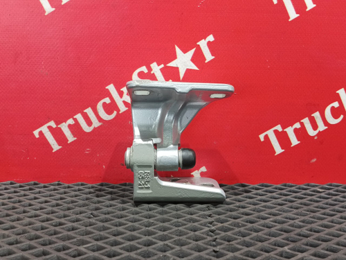 Петля двери верхняя правая 2023г.