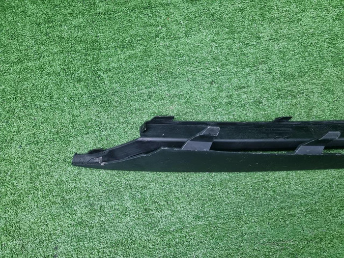 Накладка переднего бампера Porsche Cayenne 3 17-23