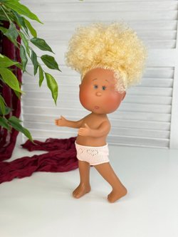 Кукла Nines виниловая 30см MIA LATINA без одежды (3000WL8A1)