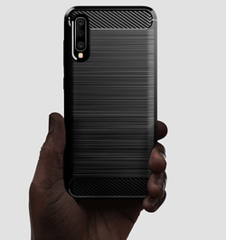 Чехол для Samsung Galaxy A70 (Galaxy A70S) цвет Black (черный), серия Carbon от Caseport
