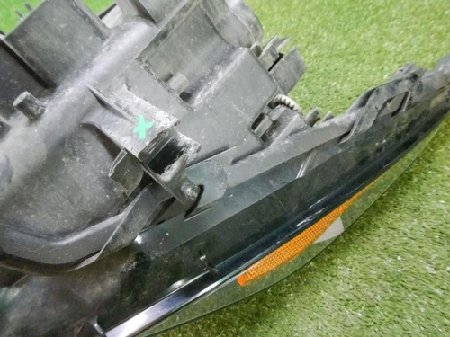 Фара правая Lexus NX (2014-2017) LED