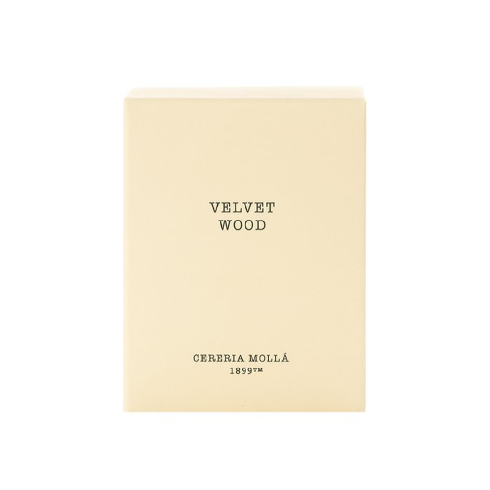 CERERIA MOLLA Свеча Velvet Wood 70г