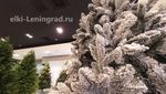 Заснеженная ель с гирляндой «Барокко» холодный свет (Литая+пвх) 210 см / 2,1 м